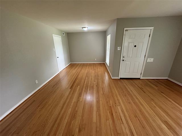 Building Photo - 2322 Costa Mesa Dr