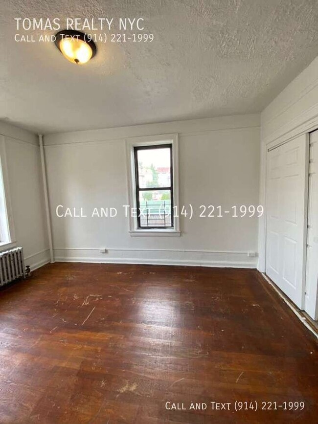 Building Photo - 1179 Yonkers Ave
