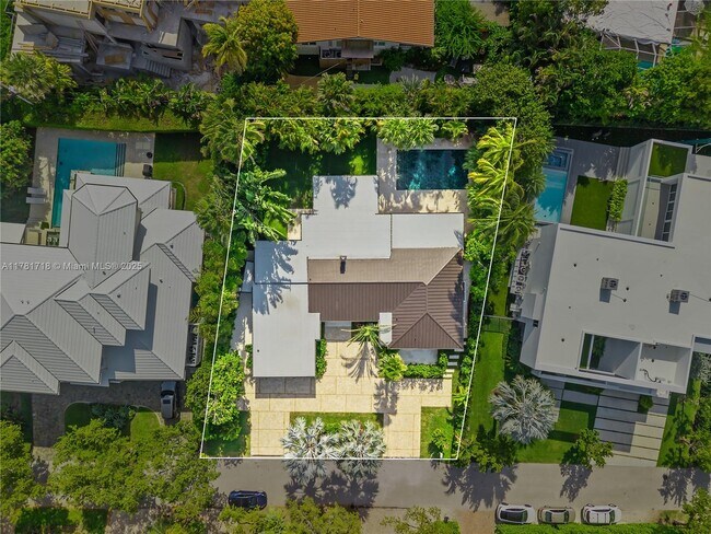 Building Photo - 325 Gulf Rd