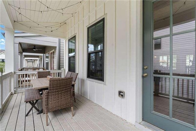 Building Photo - 4391 Gillon Cir SE