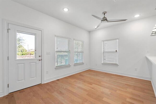 Building Photo - 2105 Tiger Trail