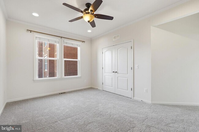 Building Photo - 8923 Quarry Rd