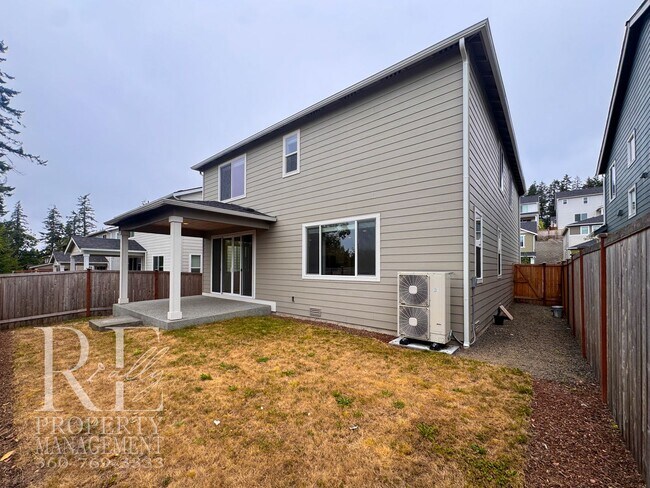 Building Photo - 10352 Chimes Pl NW