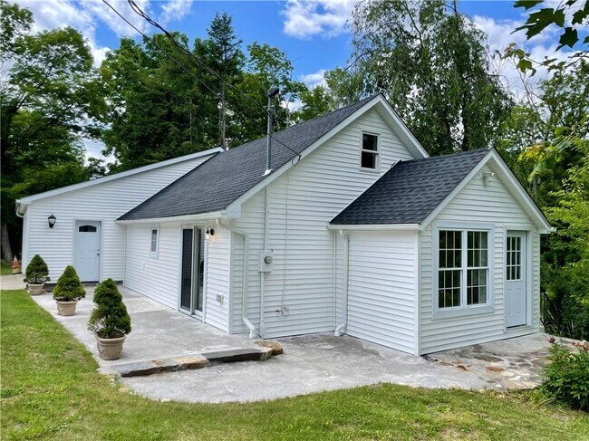 Primary Photo - 39 Webatuck Rd