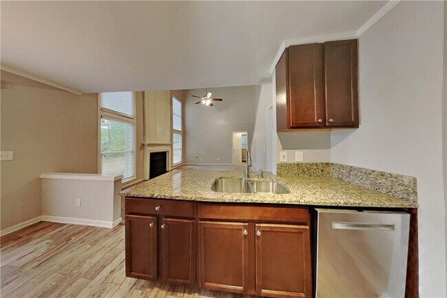 Building Photo - 345 Outwood Mill Ct