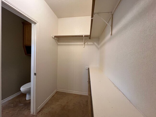 Building Photo - 3105 Beauford St