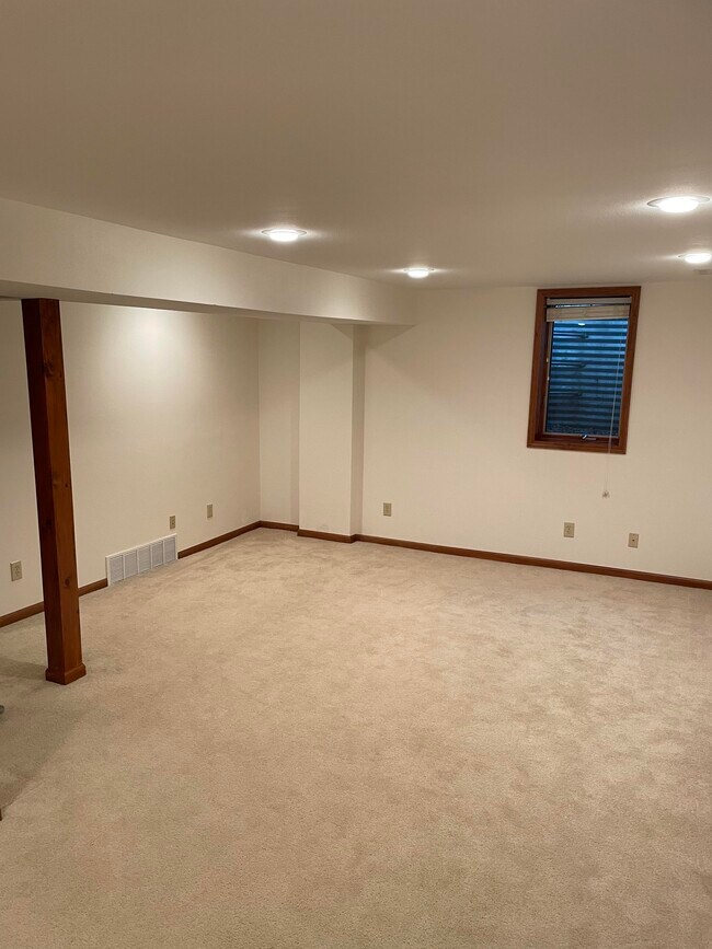 Bedroom #3 and/or Office/Game room - 1505 Little Bluestem Ct