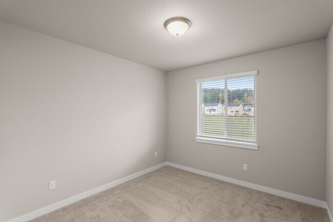 Building Photo - Brand New Contruction at Pleasant Valley Villages in Happy Valley