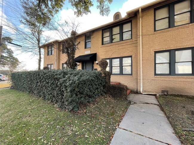Building Photo - 2528 Driscoll St