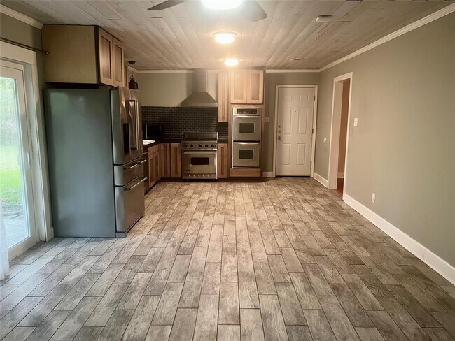 Building Photo - 795 Vogel Dr