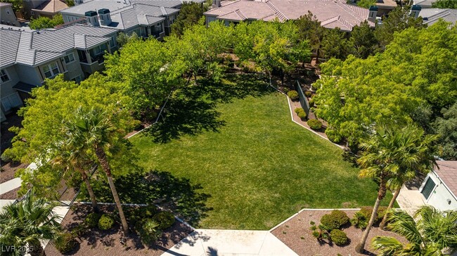 Building Photo - 10809 Garden Mist Dr
