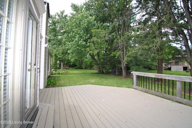 Building Photo - 12401 Ledges Dr