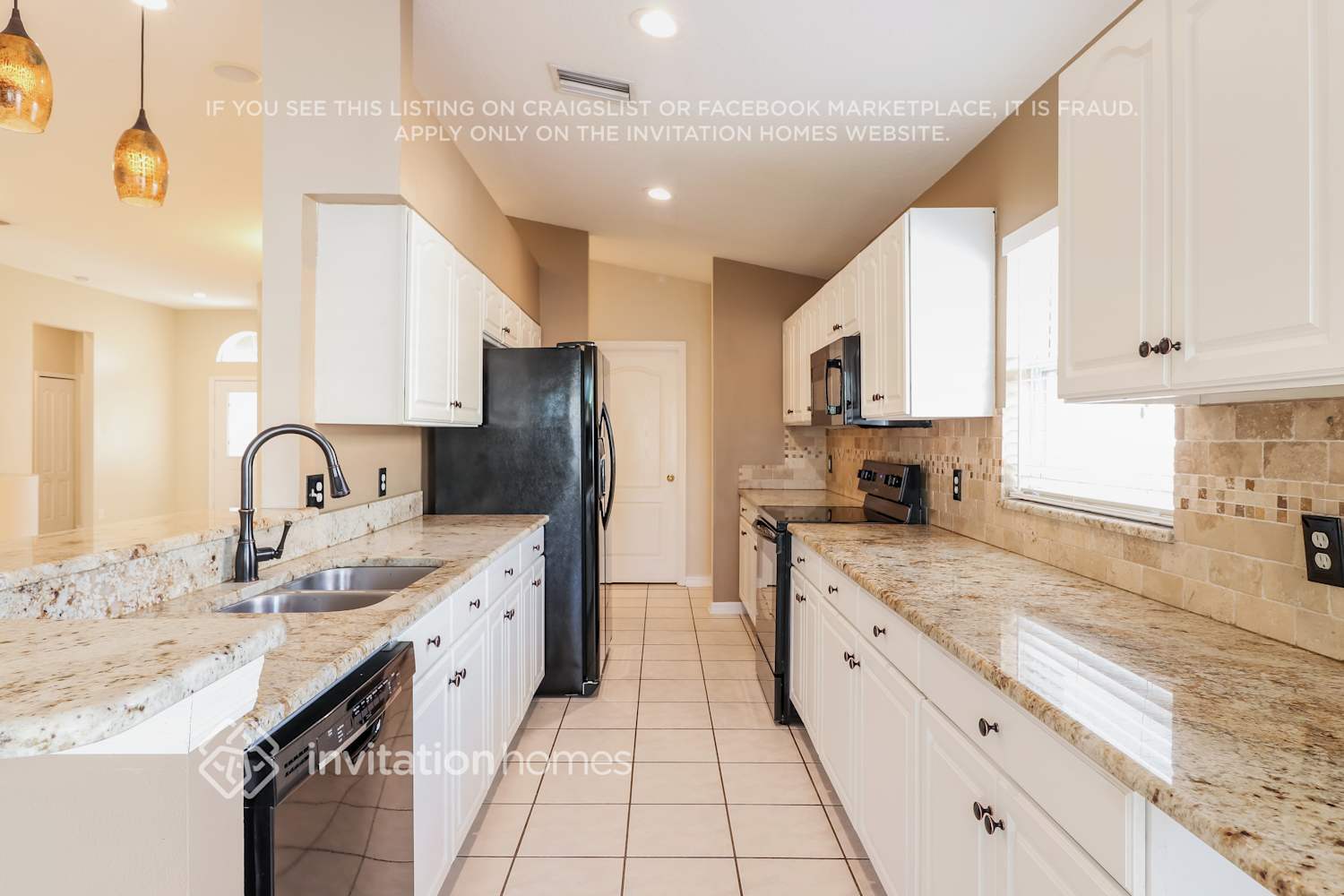 Building Photo - 1022 Torreya Way