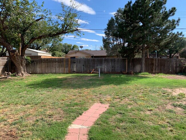 Building Photo - 4619 61st St