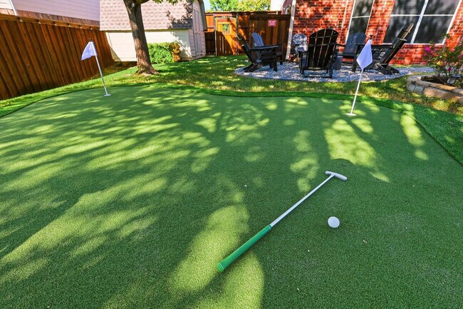 Building Photo - 2831 Rosewood Blvd