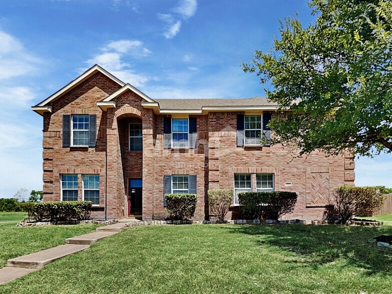 Primary Photo - 700 Locustberry Dr