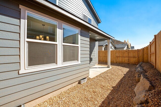 Building Photo - 21505 Oconnor Way