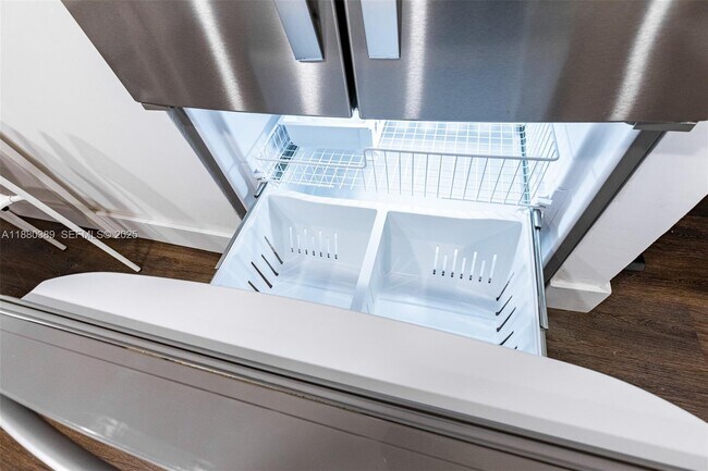 Building Photo - 1371 NE 110th Terrace