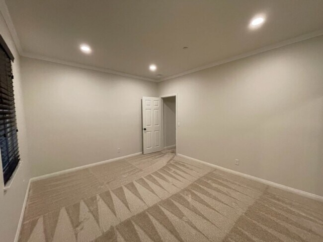 Building Photo - Beautiful single level home in Turtle Ridg...