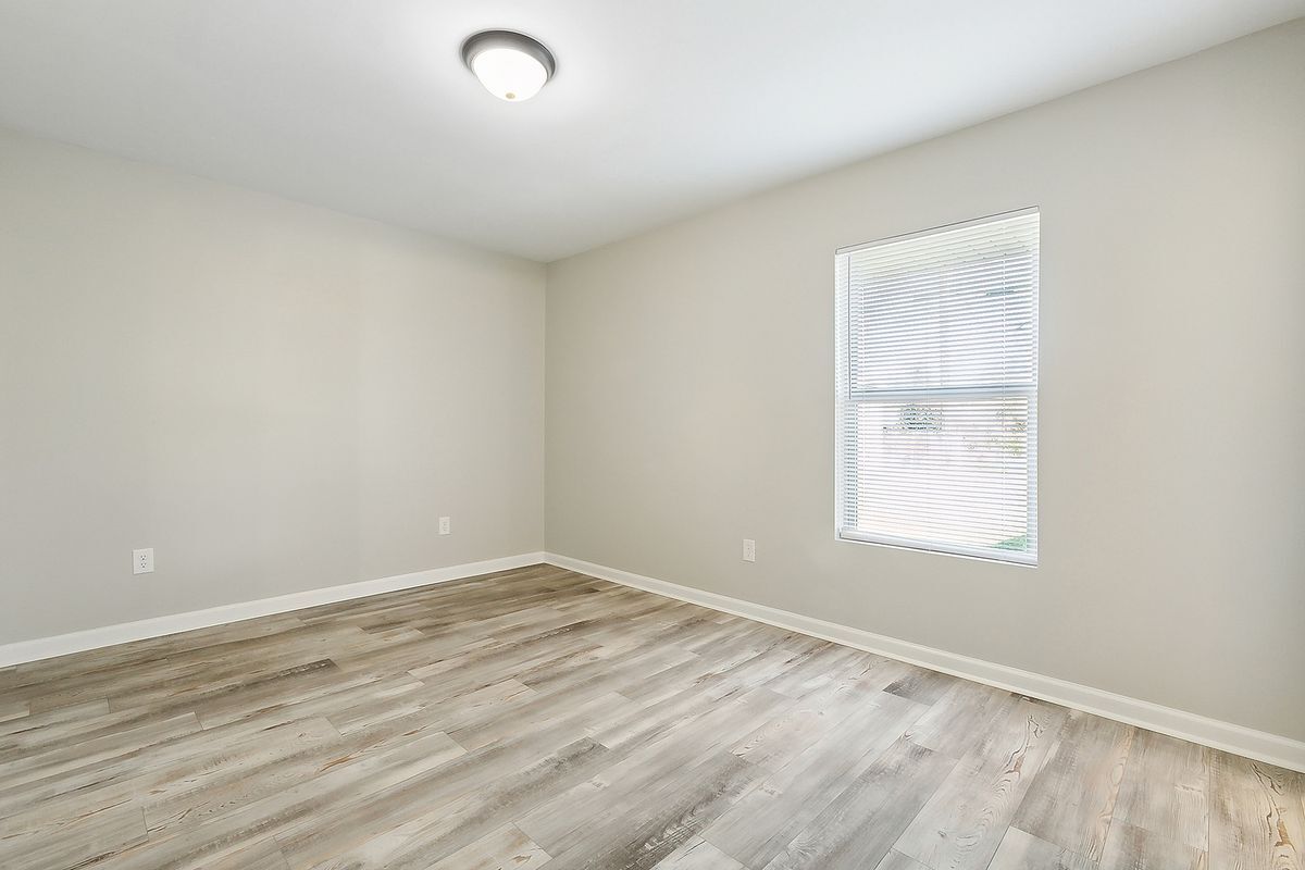 Building Photo - 348 Gerrie Ct