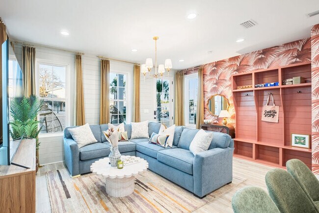 Building Photo - 19901 Charlie Claude Dr