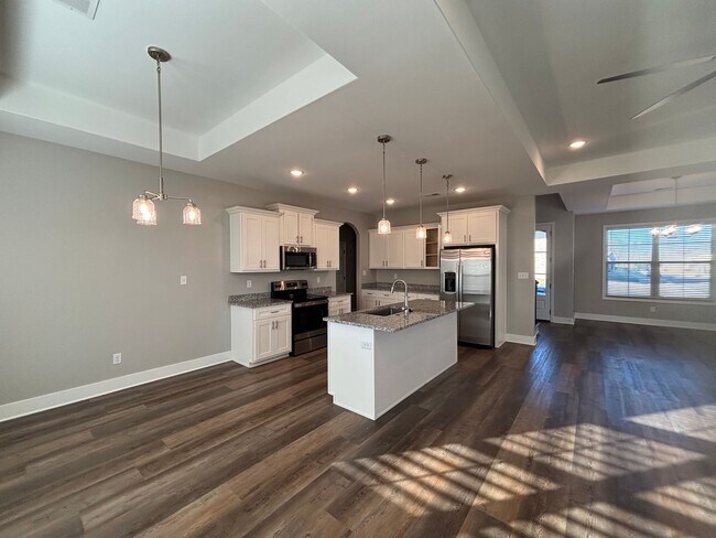 Building Photo - 1778 Messana St