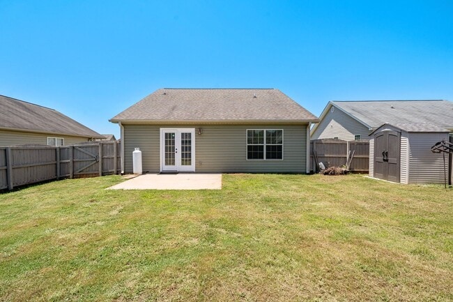 Building Photo - 3 Bedroom, 2 Bath - Ranch in Wynbrook, Boi...