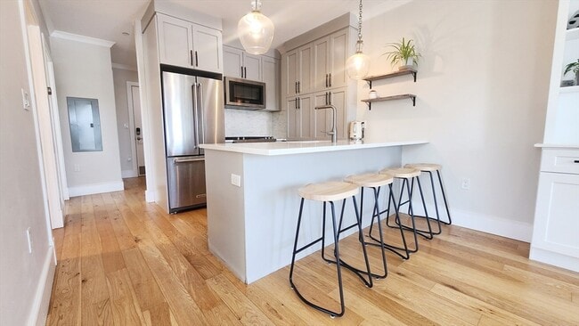 Building Photo - 30 Polk St