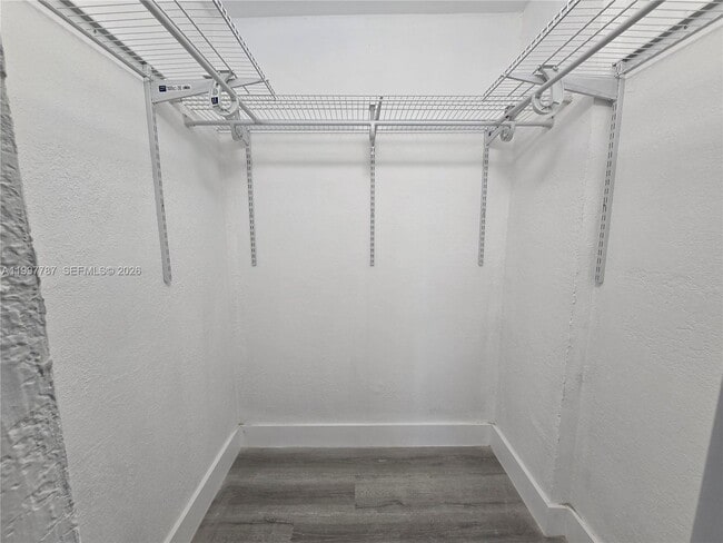 Building Photo - 4550 NW 9th St