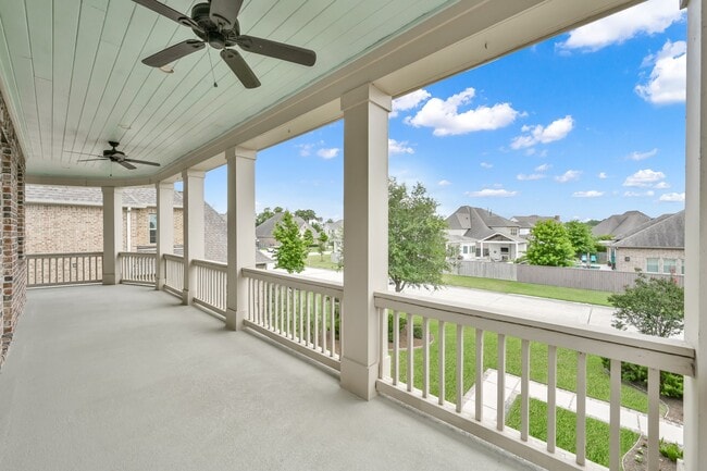 Building Photo - 2331 Bottlebrush Ln