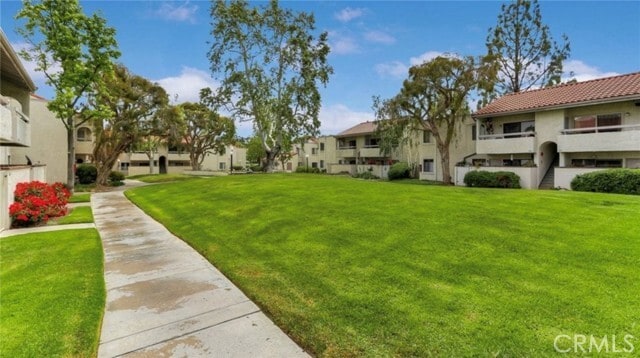 Building Photo - 25019 Peachland Ave