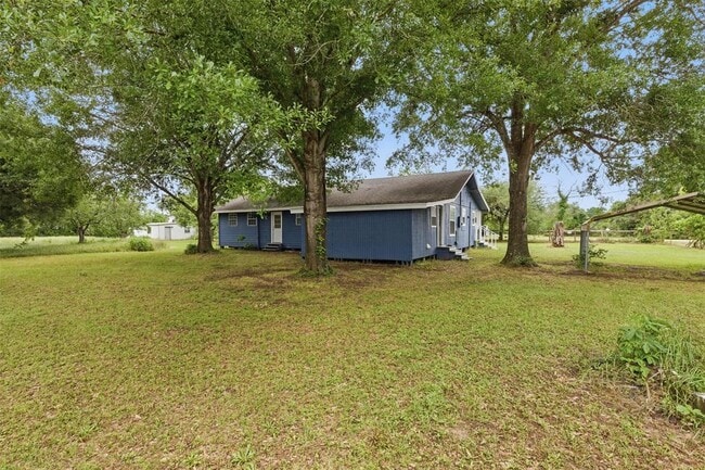 Building Photo - 33008 Val Verde