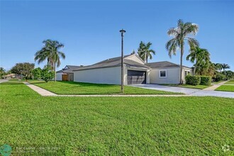 Building Photo - 11531 Clear Creek Pl