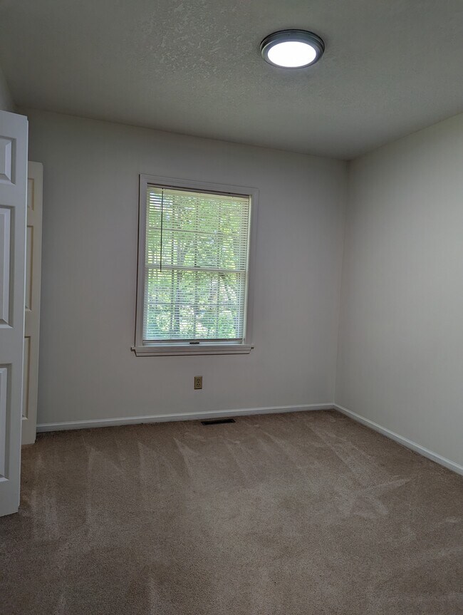 Bedroom 1 - 414 Willow St