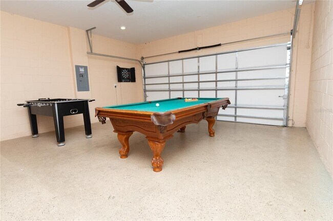 Building Photo - 361 Cabello Dr