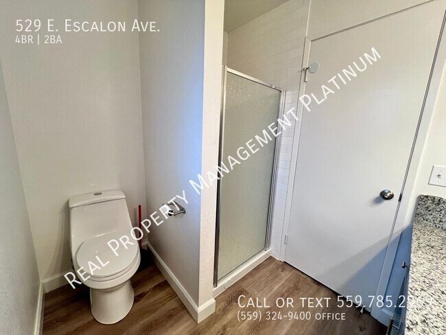 Building Photo - 529 E Escalon Ave