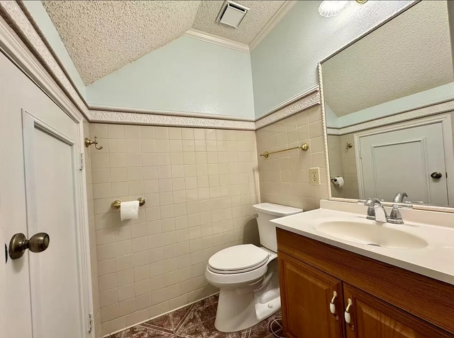 Building Photo - 25018 Granite Path