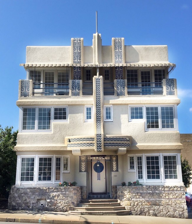 Building Photo - The Herold Apartments