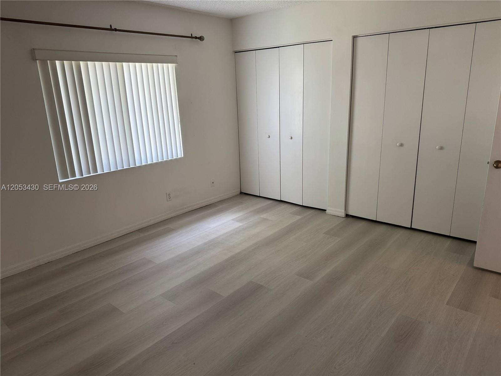 Building Photo - 2066 Madeira Dr