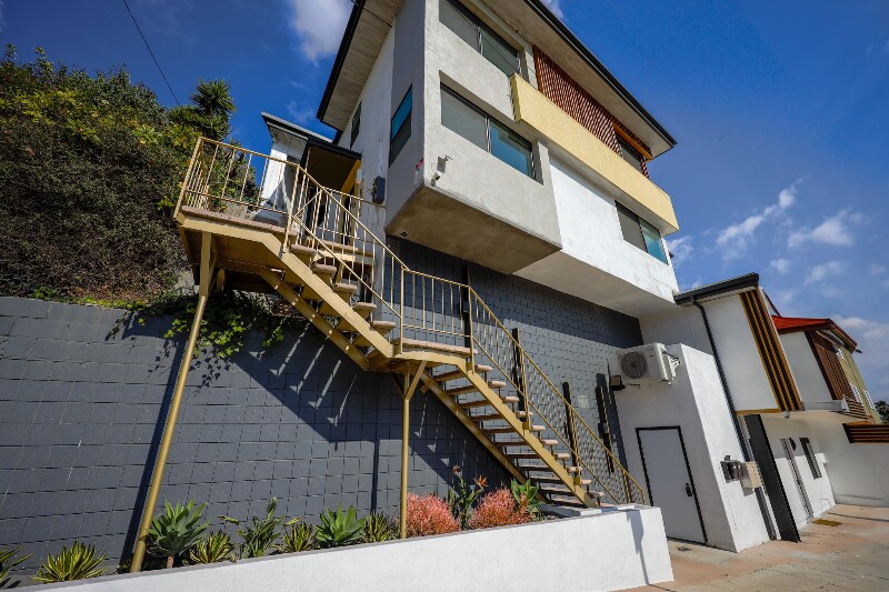 Building Photo - 1139 Bellevue Ave