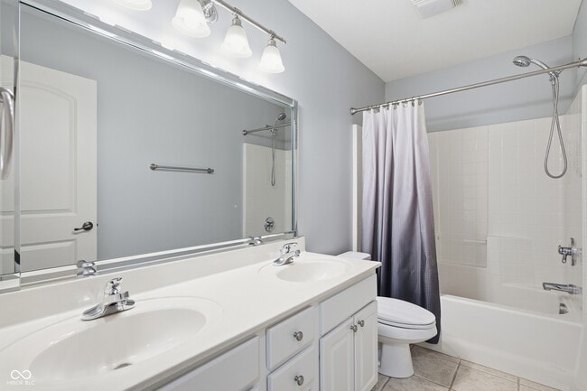 Building Photo - 12652 Apsley Ln