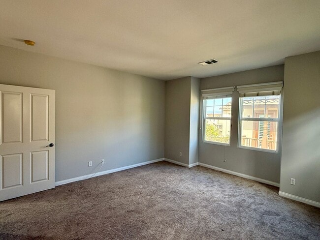 Building Photo - Gorgeous Home in Pacific Highland Ranch Co...