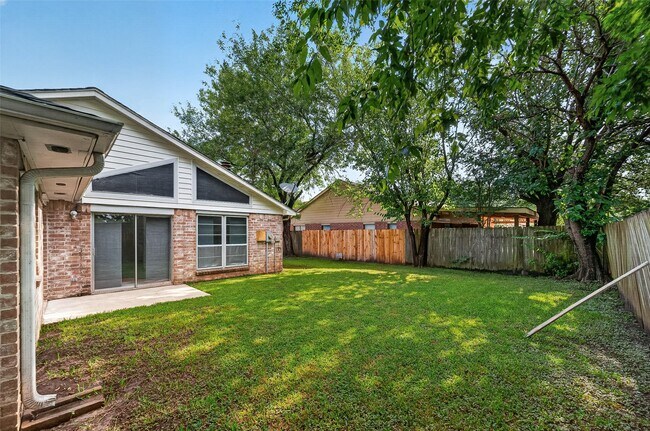 Building Photo - 10315 Goodrum Rd