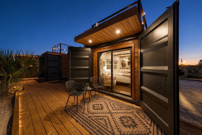 Building Photo - 316 Bream Ave