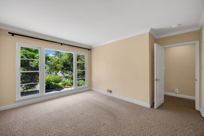 Building Photo - Charming La Habra Heights Home with Scenic Views – 2 Bed, 2 Bath