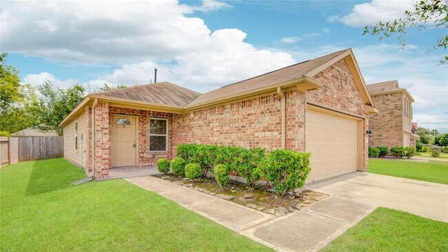 Primary Photo - 2111 Denridge Dr