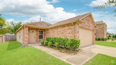 Building Photo - 2111 Denridge Dr