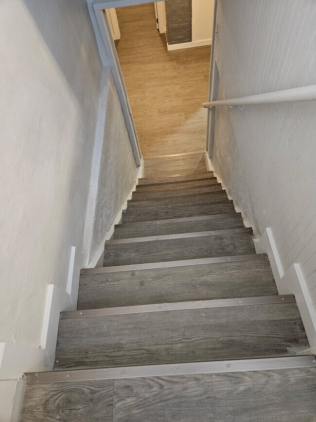 Building Photo - 291 Jefferson St