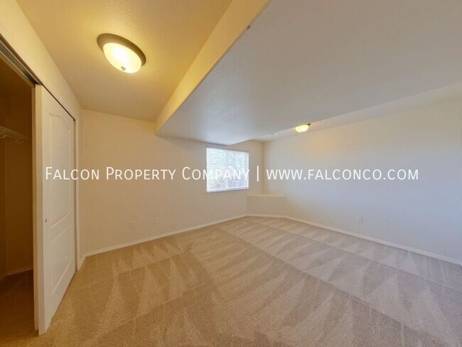 Building Photo - 4055 Morning Glory Rd