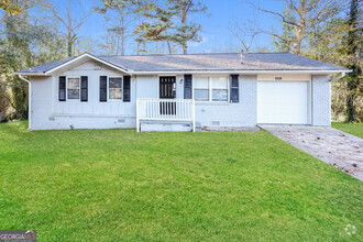 Building Photo - 8125 Attleboro Dr